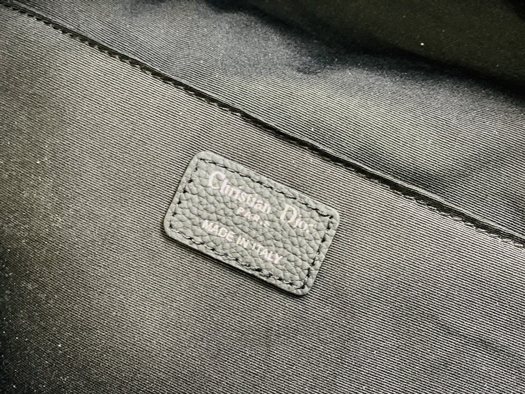 スーパーコピー後払い Dior クリスチャンディオール バッグ  実物の写真 N品代引き対応国内発送送料無料安全必ず届く信用できるサイト