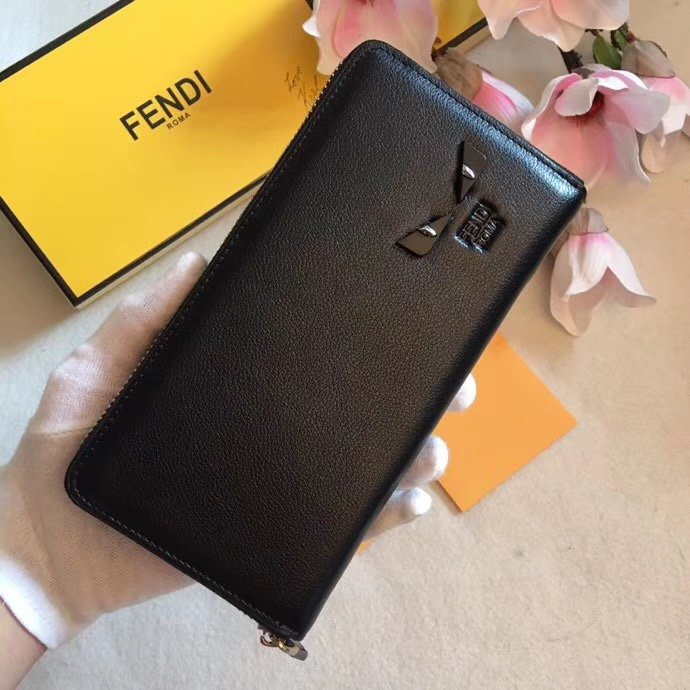 スーパーコピー代引き対応 fendi フェンディ財布 実物の写真 N品後払い国内発送送料無料安全必ず届く信用できるサイト