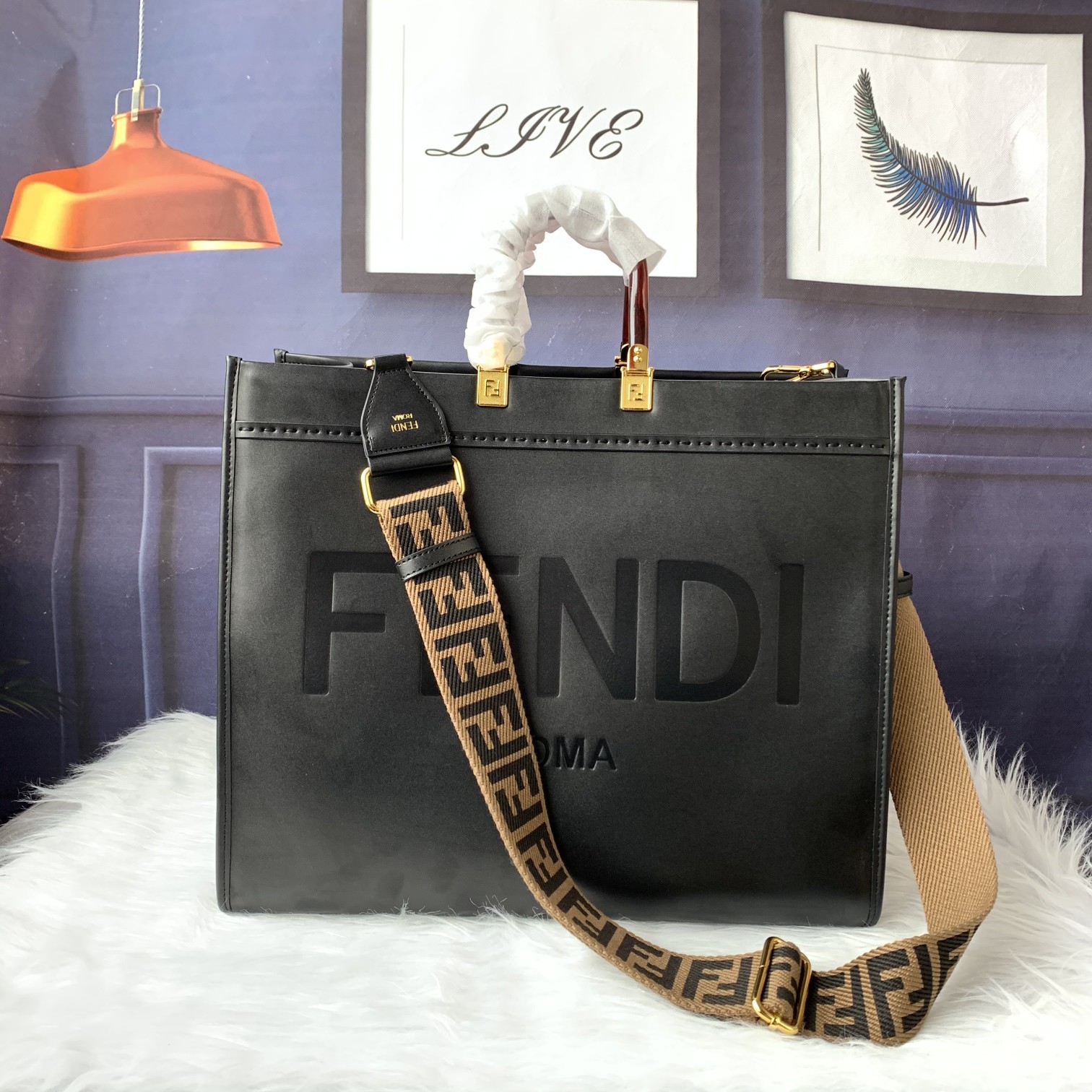 スーパーコピー代引き対応 fendi フェンディ バッグ 実物の写真 N品後払い国内発送送料無料安全必ず届く信用できるサイト