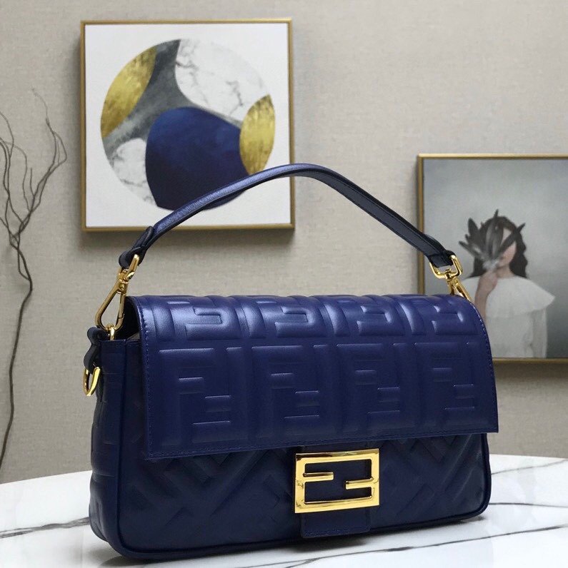 スーパーコピー代引き対応 fendi フェンディ バッグ 実物の写真 N品後払い国内発送送料無料安全必ず届く信用できるサイト