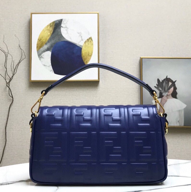 スーパーコピー代引き対応 fendi フェンディ バッグ 実物の写真 N品後払い国内発送送料無料安全必ず届く信用できるサイト