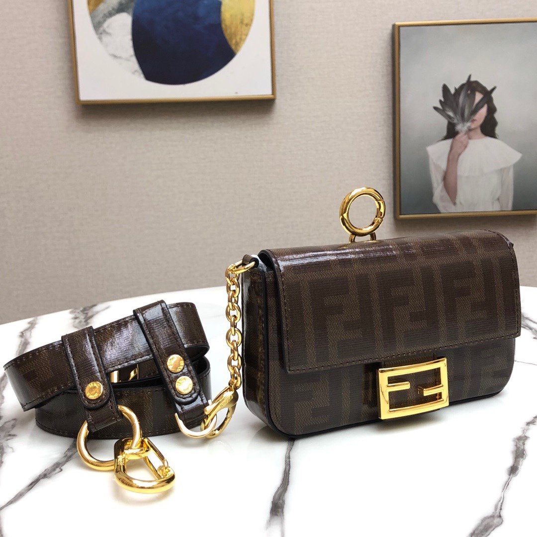 スーパーコピー代引き対応 fendi フェンディ バッグ 実物の写真 N品後払い国内発送送料無料安全必ず届く信用できるサイト