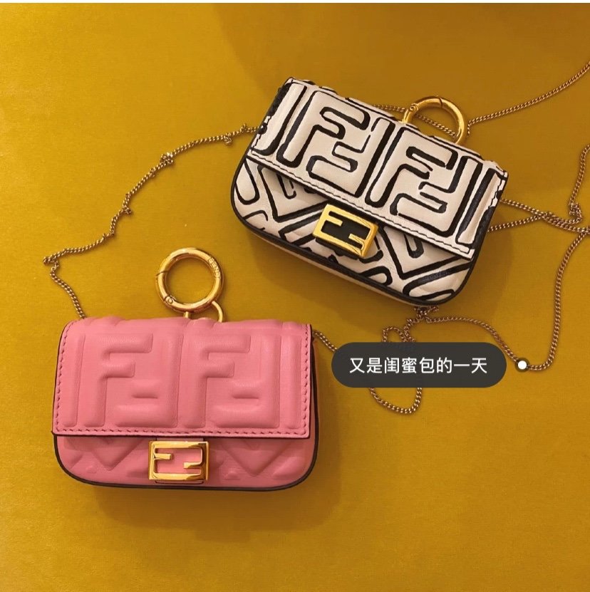 スーパーコピー代引き対応 fendi フェンディ バッグ 実物の写真 N品後払い国内発送送料無料安全必ず届く信用できるサイト