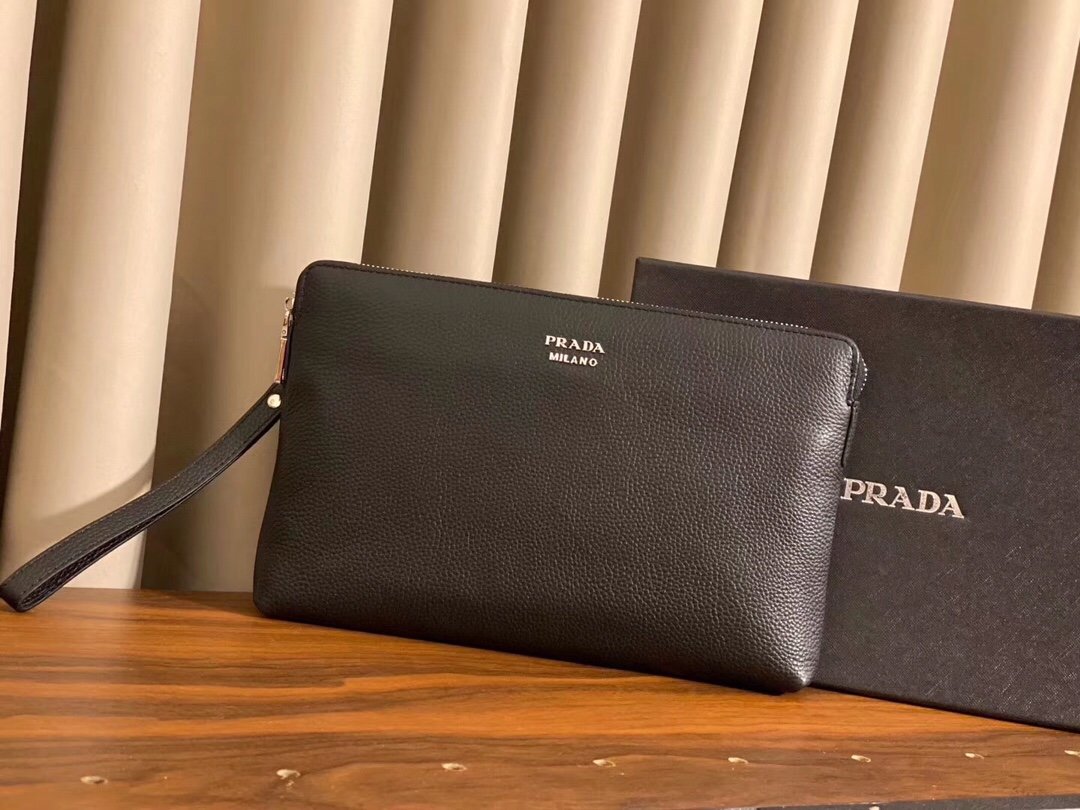 送料無料 Prada プラダ  バッグ 実物の写真 スーパーコピーバッグN品代引き対応国内発送後払い安全必ず届く信用できるサイト