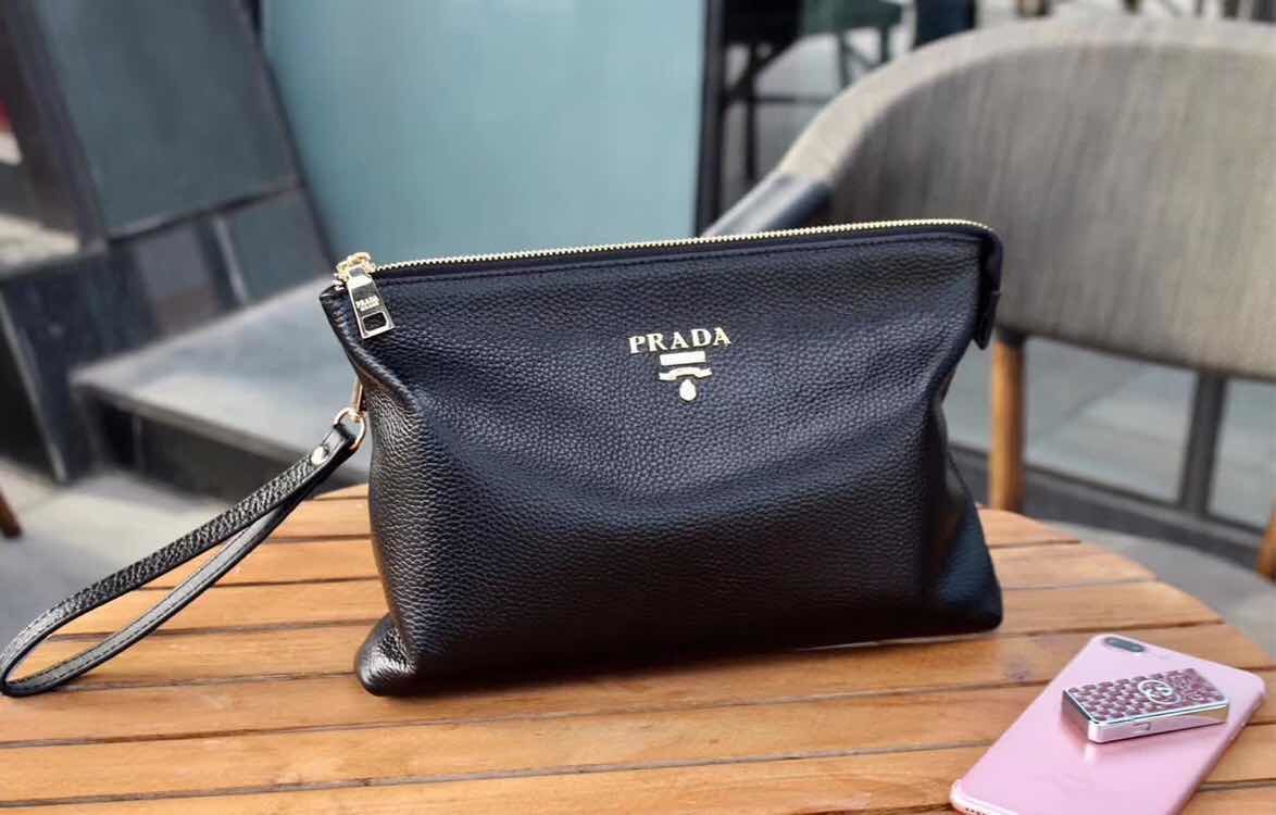 送料無料 Prada プラダ  バッグ 実物の写真 スーパーコピーバッグN品代引き対応国内発送後払い安全必ず届く信用できるサイト