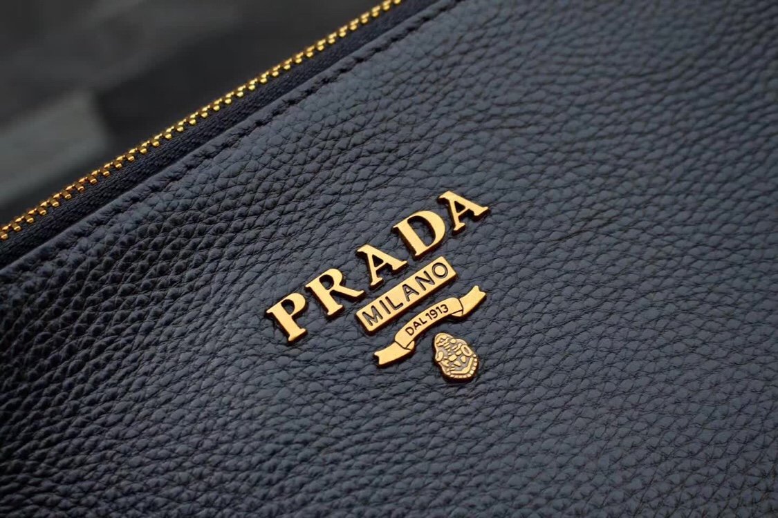 送料無料 Prada プラダ  バッグ 実物の写真 スーパーコピーバッグN品代引き対応国内発送後払い安全必ず届く信用できるサイト