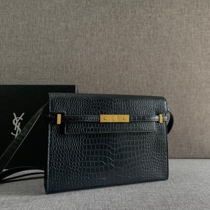 スーパーコピー代引き対応 YSL イヴサンローラン バッグ 実物の写真 N品後払い国内発送送料無料安全必ず届く信用できるサイト