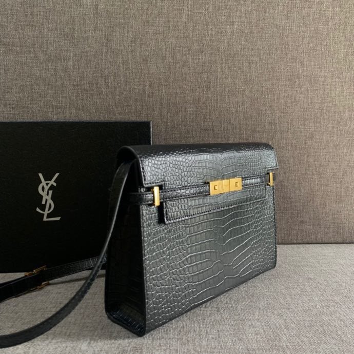 スーパーコピー代引き対応 YSL イヴサンローラン バッグ 実物の写真 N品後払い国内発送送料無料安全必ず届く信用できるサイト