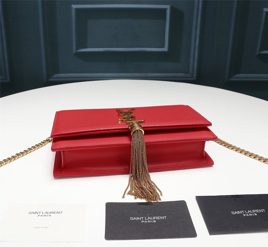 スーパーコピー代引き対応 YSL イヴサンローラン バッグ 実物の写真 N品後払い国内発送送料無料安全必ず届く信用できるサイト