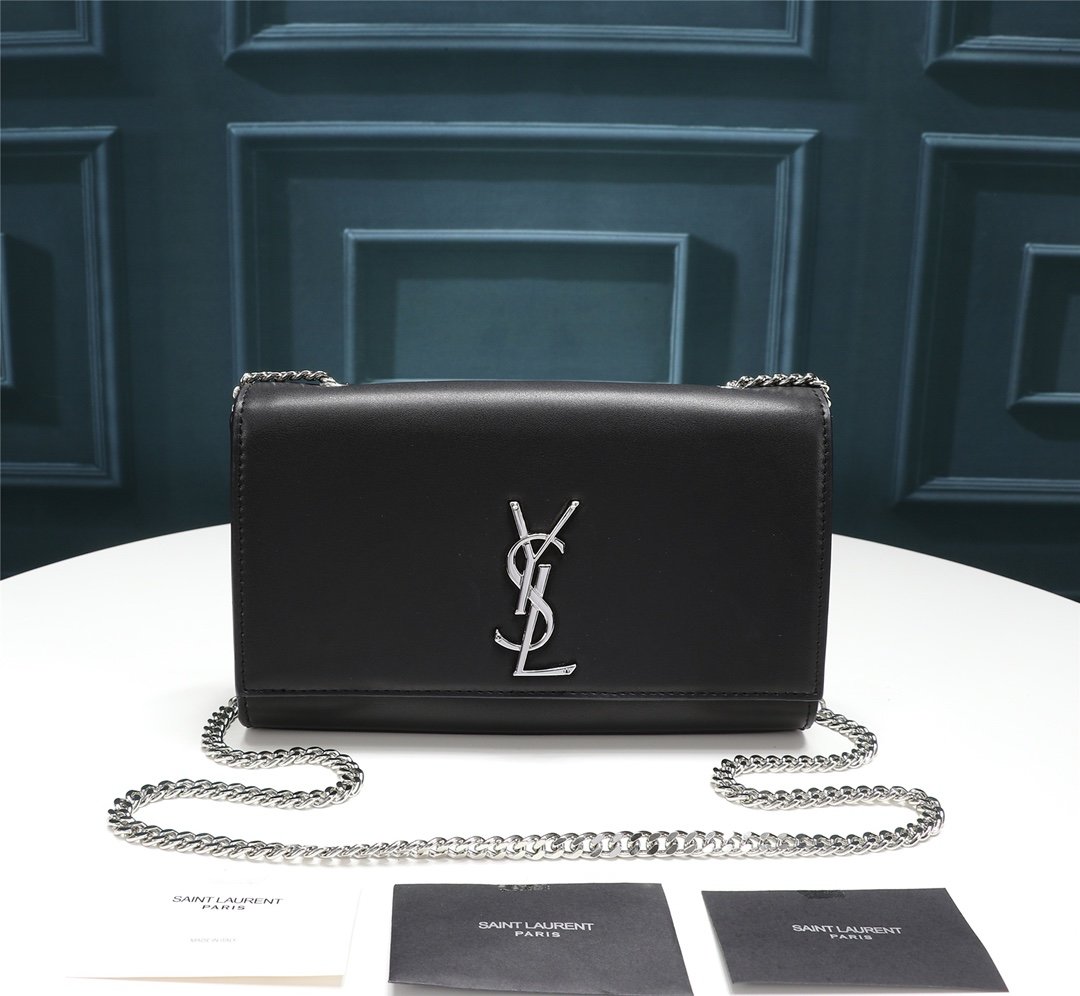 スーパーコピー代引き対応 YSL イヴサンローラン バッグ 実物の写真 N品後払い国内発送送料無料安全必ず届く信用できるサイト