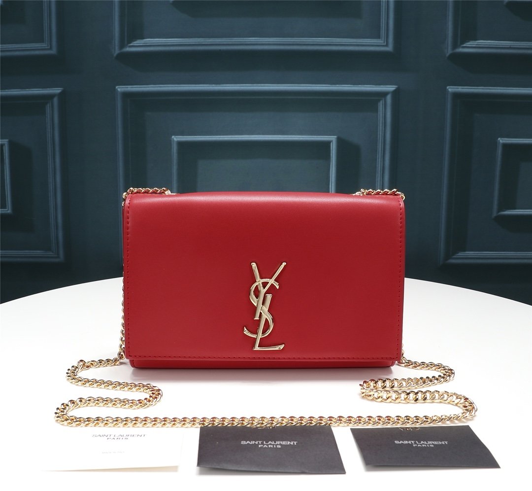 スーパーコピー代引き対応 YSL イヴサンローラン バッグ 実物の写真 N品後払い国内発送送料無料安全必ず届く信用できるサイト