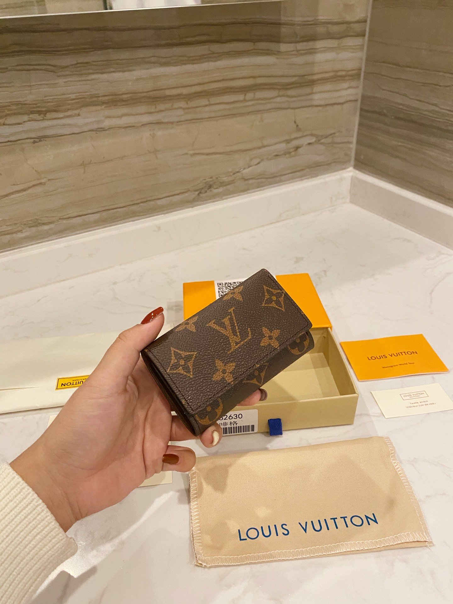 今年人気定番ルイヴィトン Louis Vuitton実物の写真スーパーコピーN品代引き可能国内発送後払い安全必ず届く優良サイト