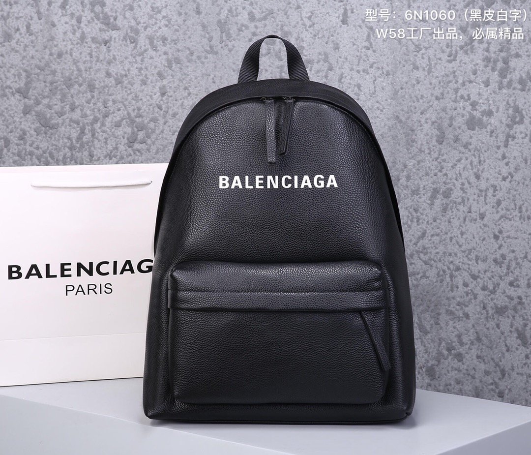 超スーパーコピー後払い国内発送 Balenciaga バレンシアガ バッグ 実物の写真 N品代引き対応送料無料安全必ず届く信用できるサイト