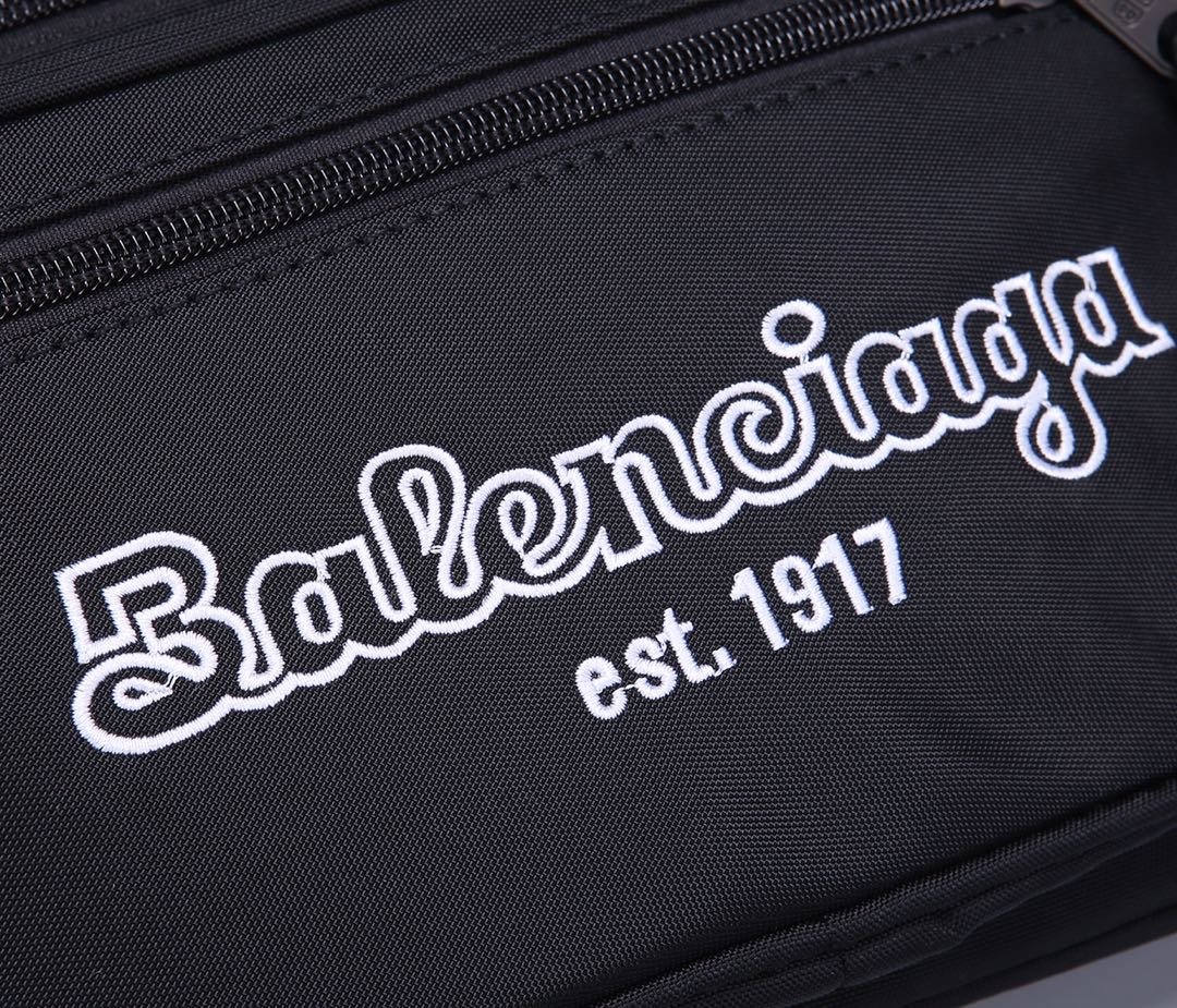 超スーパーコピー後払い国内発送 Balenciaga バレンシアガ バッグ 実物の写真 N品代引き対応送料無料安全必ず届く信用できるサイト