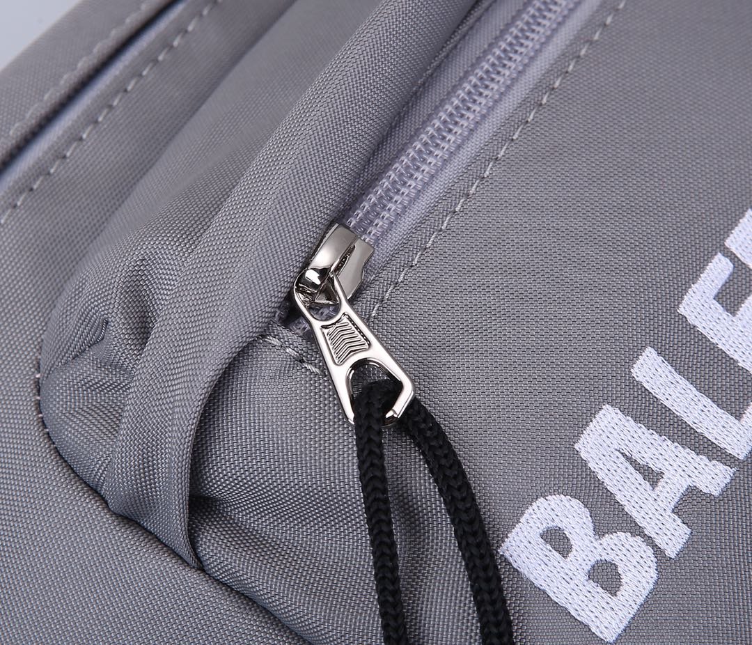 超スーパーコピー後払い国内発送 Balenciaga バレンシアガ バッグ 実物の写真 N品代引き対応送料無料安全必ず届く信用できるサイト