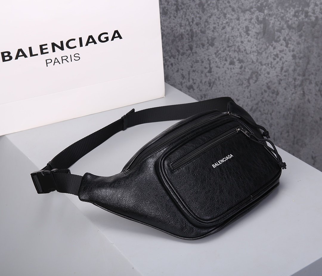 超スーパーコピー後払い国内発送 Balenciaga バレンシアガ バッグ 実物の写真 N品代引き対応送料無料安全必ず届く信用できるサイト