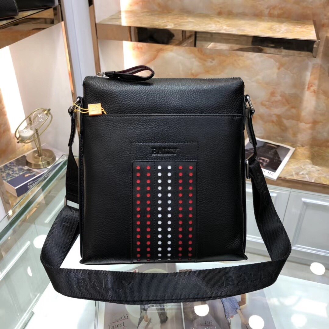 最高品質N品バリー  bally 実物の写真 スーパーコピーバッグ代引き可能国内発送後払い安全必ず届く信用できるサイト