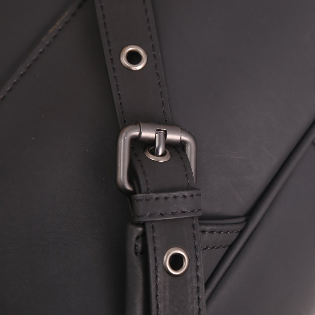 スーパーコピー代引き対応 ボッテガ・ヴェネタ  Bottega Veneta バッグ 実物の写真 N品後払い国内発送送料無料安全必ず届く信用できるサイト