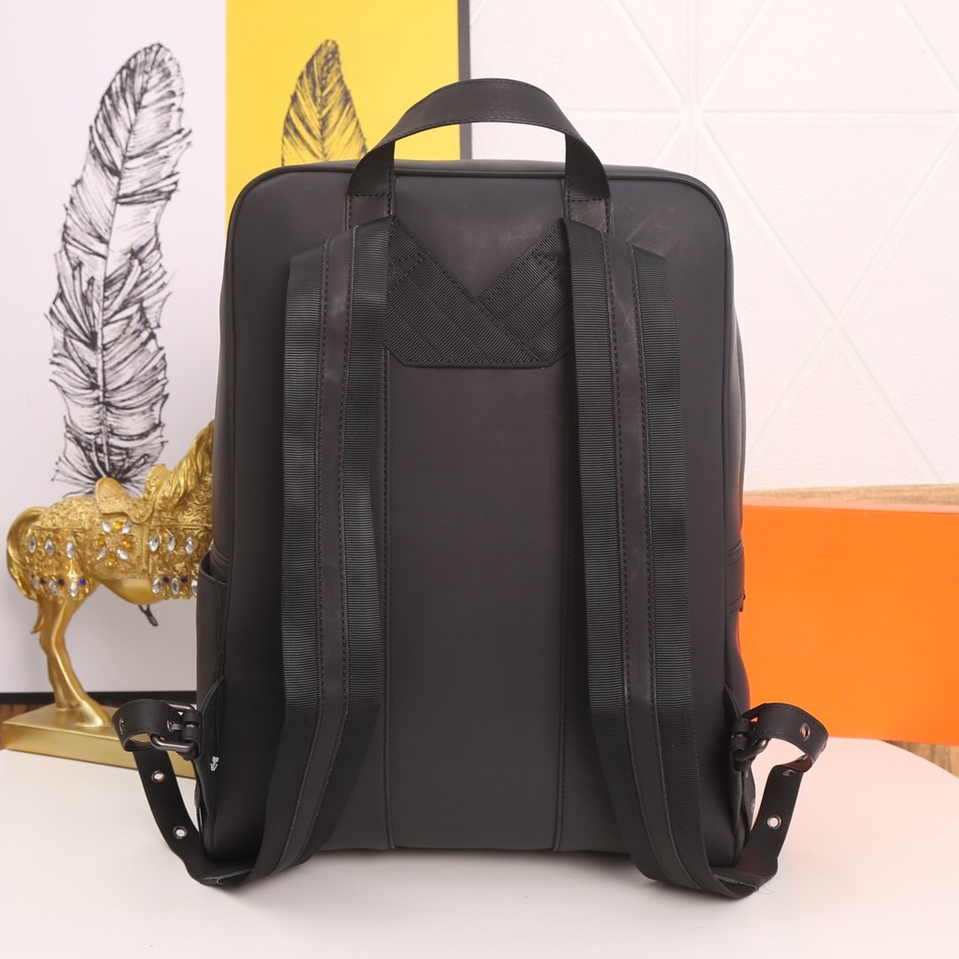 スーパーコピー代引き対応 ボッテガ・ヴェネタ  Bottega Veneta バッグ 実物の写真 N品後払い国内発送送料無料安全必ず届く信用できるサイト