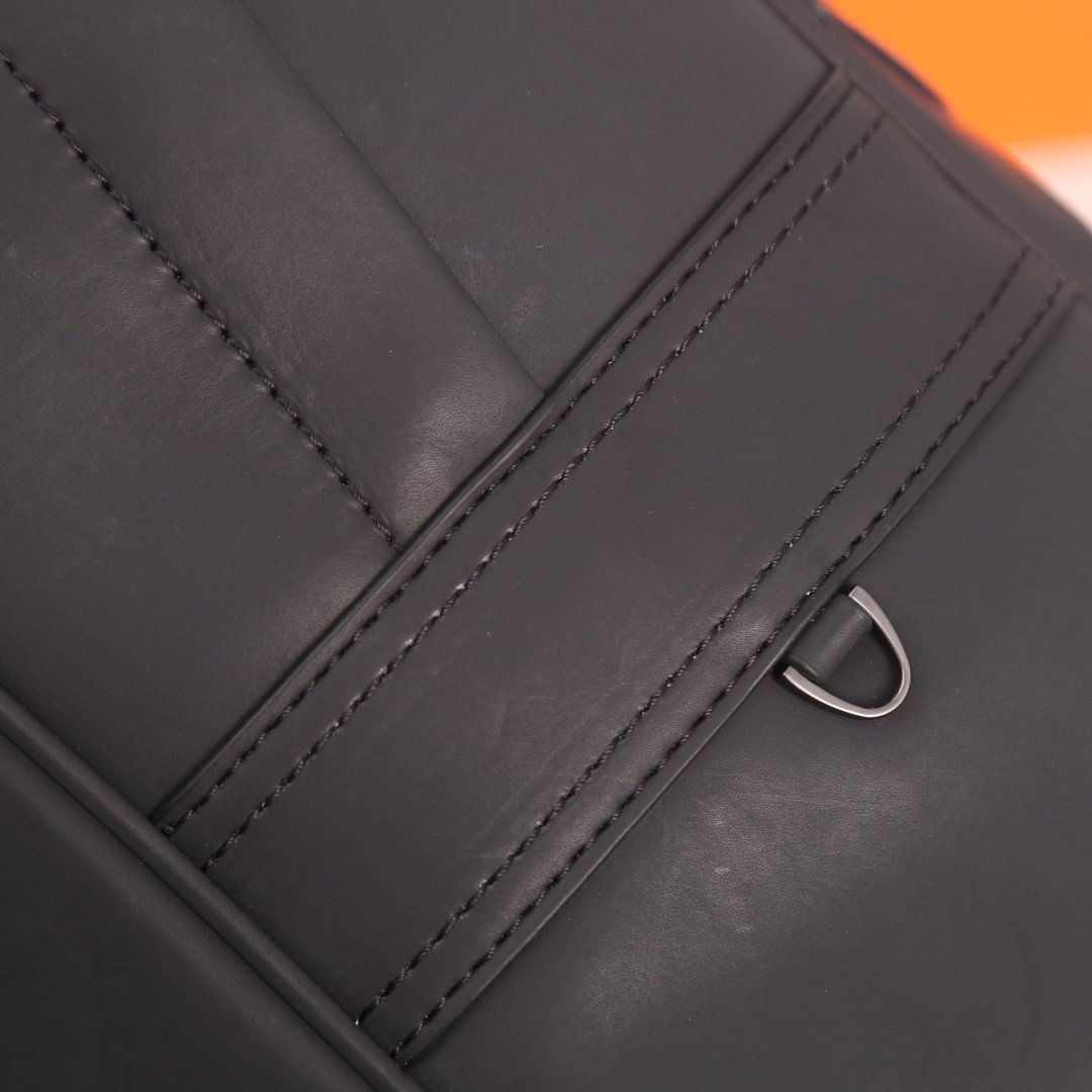 スーパーコピー代引き対応 ボッテガ・ヴェネタ  Bottega Veneta バッグ 実物の写真 N品後払い国内発送送料無料安全必ず届く信用できるサイト