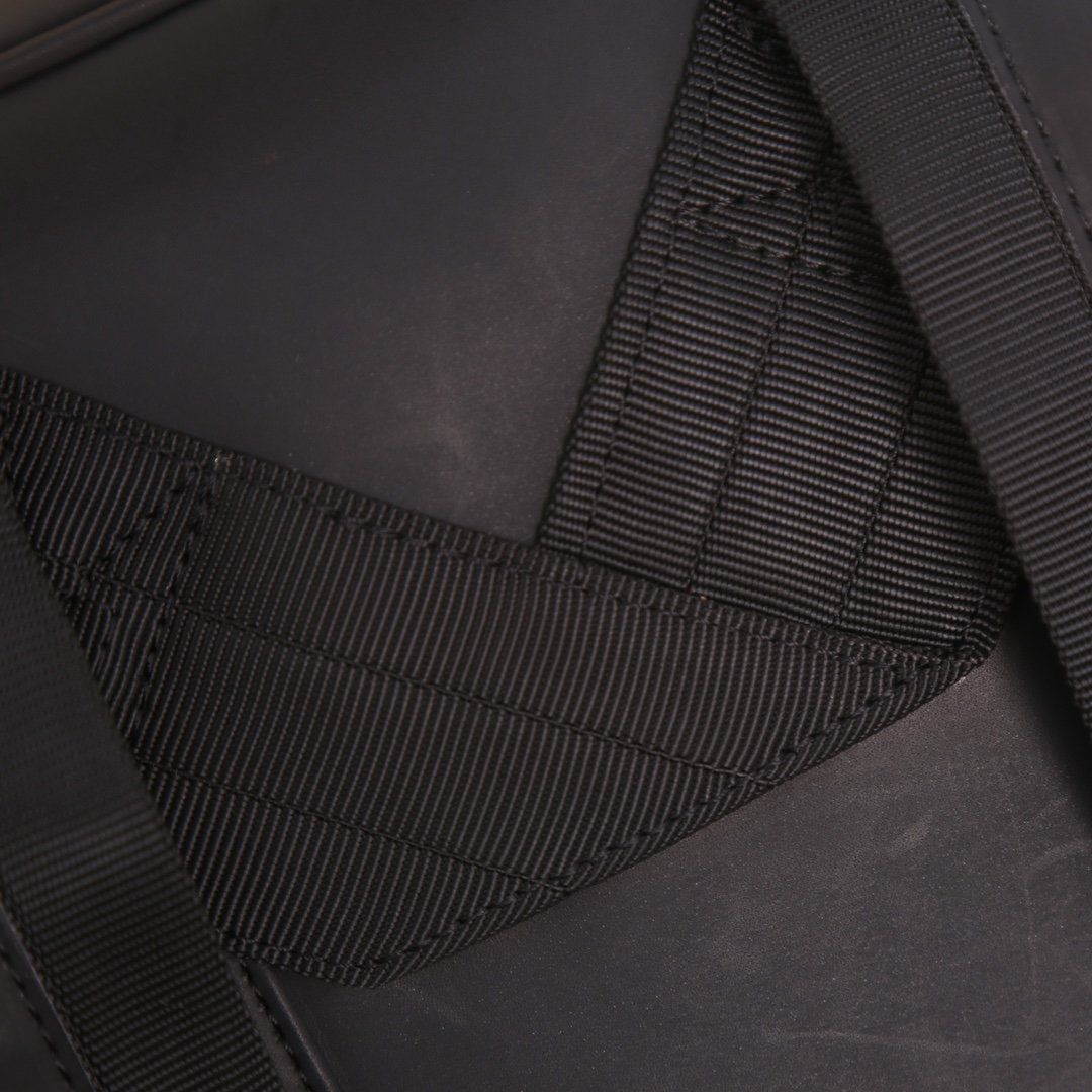 スーパーコピー代引き対応 ボッテガ・ヴェネタ  Bottega Veneta バッグ 実物の写真 N品後払い国内発送送料無料安全必ず届く信用できるサイト