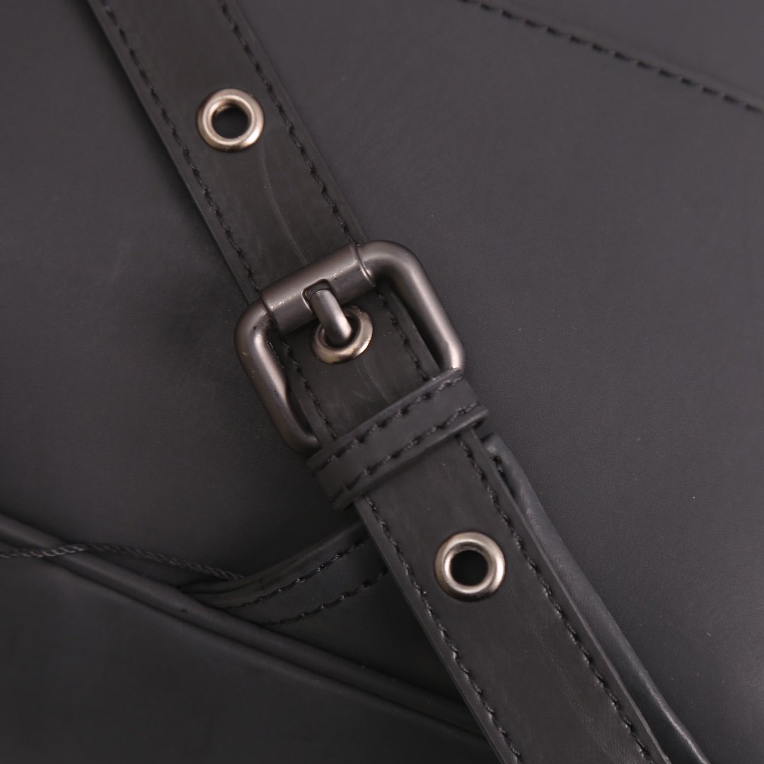 スーパーコピー代引き対応 ボッテガ・ヴェネタ  Bottega Veneta バッグ 実物の写真 N品後払い国内発送送料無料安全必ず届く信用できるサイト