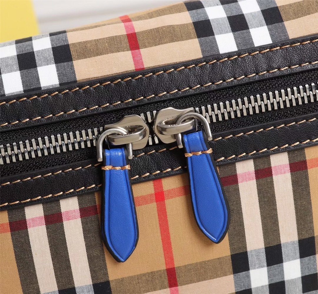 格好良いアイテムBurberry バーバリー 実物の写真スーパーコピーバッグN品代引き対応国内発送後払い安全必ず届く人気サイト