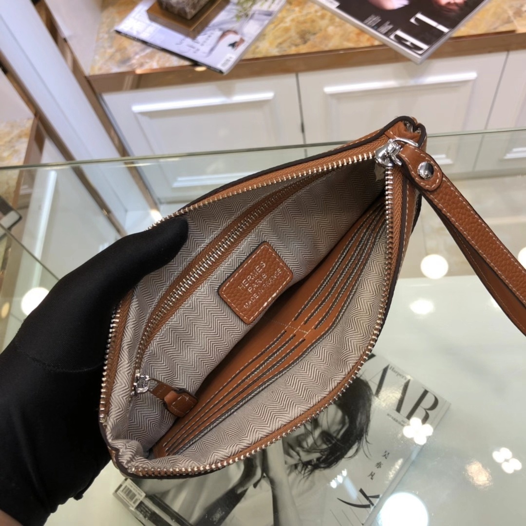 ★安心★追跡付 Hermes エルメス ビジネスバッグ メンズ 実物の写真 スーパーコピーバッグN品代引き対応国内発送後払い送料無料安全必ず届く信用できるサイト