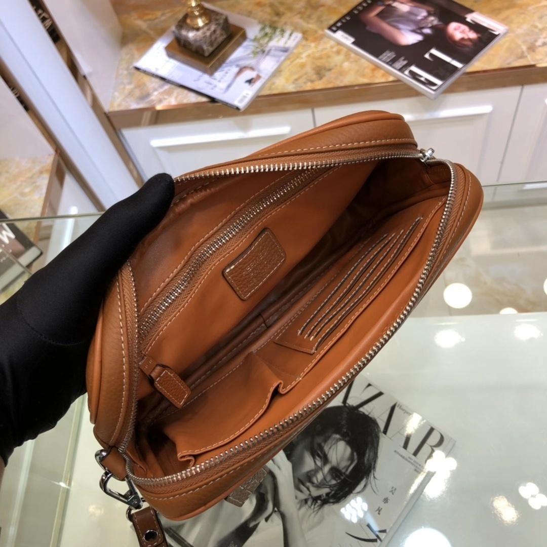 ★安心★追跡付 Hermes エルメス ビジネスバッグ メンズ 実物の写真 スーパーコピーバッグN品代引き対応国内発送後払い送料無料安全必ず届く信用できるサイト