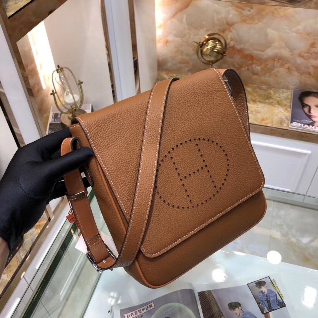 ★安心★追跡付 Hermes エルメス バッグ メンズ 実物の写真 スーパーコピーバッグN品代引き対応国内発送後払い送料無料安全必ず届く信用できるサイト