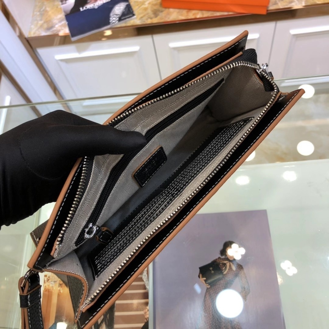 ★安心★追跡付 Hermes エルメス バッグ メンズ 実物の写真 スーパーコピーバッグN品代引き対応国内発送後払い送料無料安全必ず届く信用できるサイト