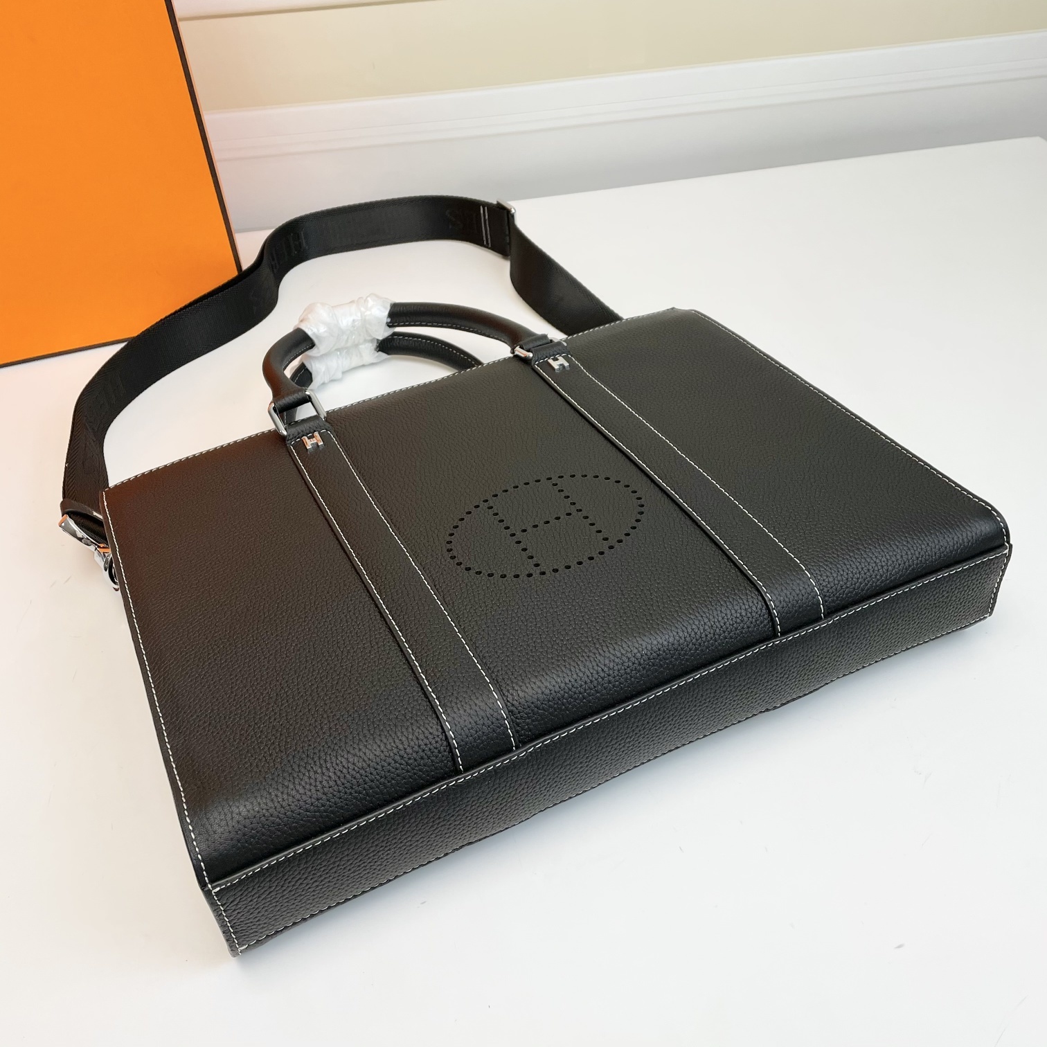 ★安心★追跡付 Hermes エルメス バッグ メンズ 実物の写真 スーパーコピーバッグN品代引き対応国内発送後払い送料無料安全必ず届く信用できるサイト