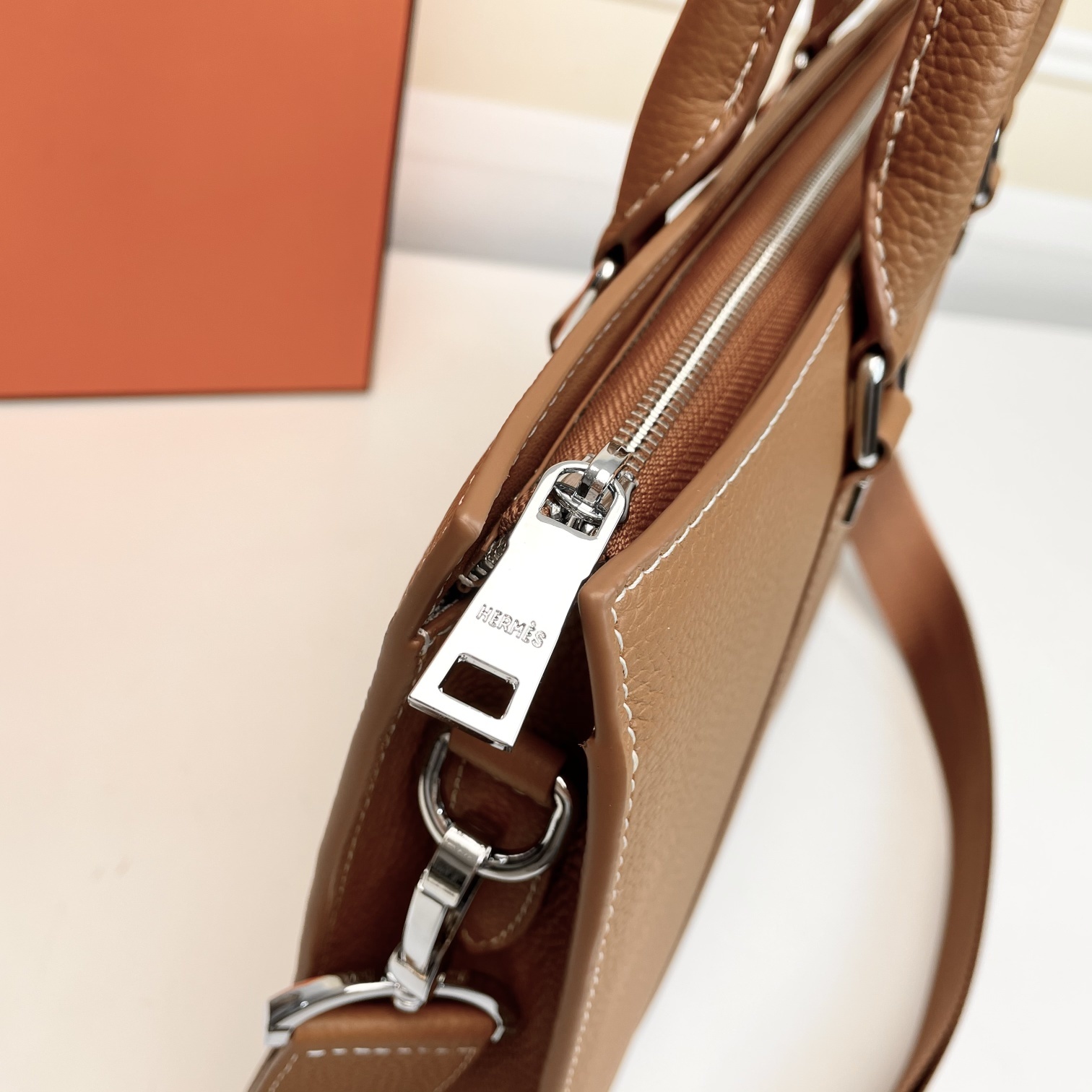 ★安心★追跡付 Hermes エルメス バッグ メンズ 実物の写真 スーパーコピーバッグN品代引き対応国内発送後払い送料無料安全必ず届く信用できるサイト