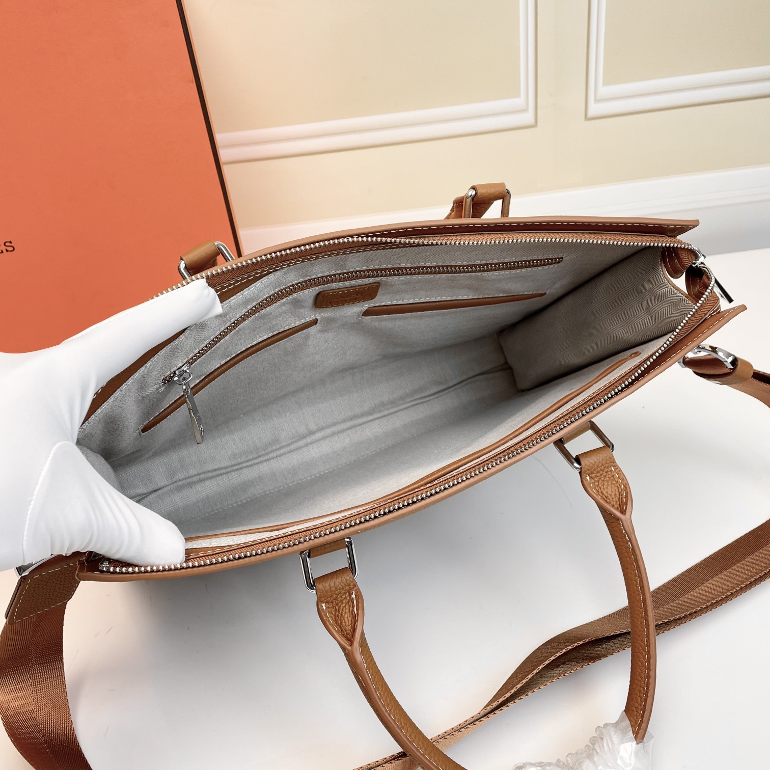 ★安心★追跡付 Hermes エルメス バッグ メンズ 実物の写真 スーパーコピーバッグN品代引き対応国内発送後払い送料無料安全必ず届く信用できるサイト