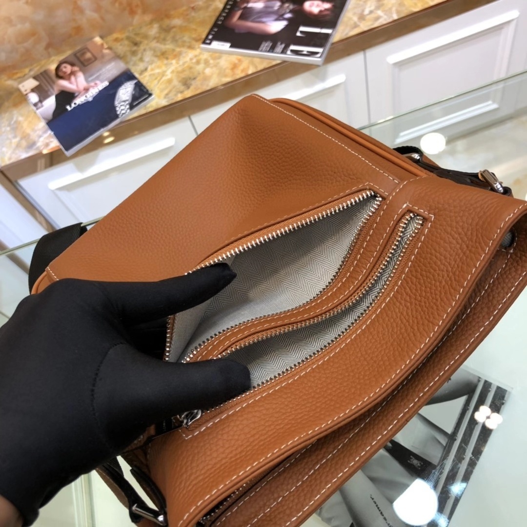 ★安心★追跡付 Hermes エルメス バッグ メンズ 実物の写真 スーパーコピーバッグN品代引き対応国内発送後払い送料無料安全必ず届く信用できるサイト