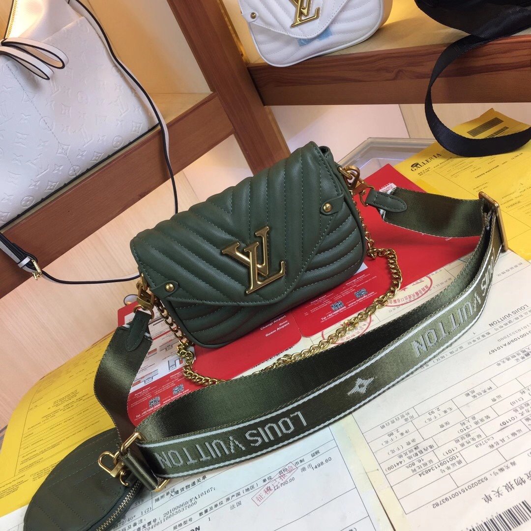 送料無料新入荷ルイヴィトンLouis Vuittonショルダーバッグ スーパーコピー財布代引き可能国内発送後払い安全必ず届く信用できるサイト