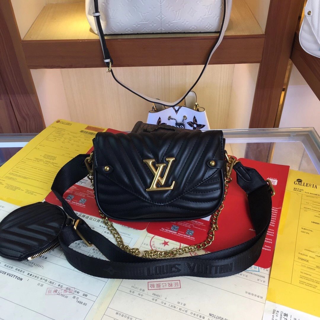 送料無料新入荷ルイヴィトンLouis Vuittonショルダーバッグ スーパーコピー財布代引き可能国内発送後払い安全必ず届く信用できるサイト
