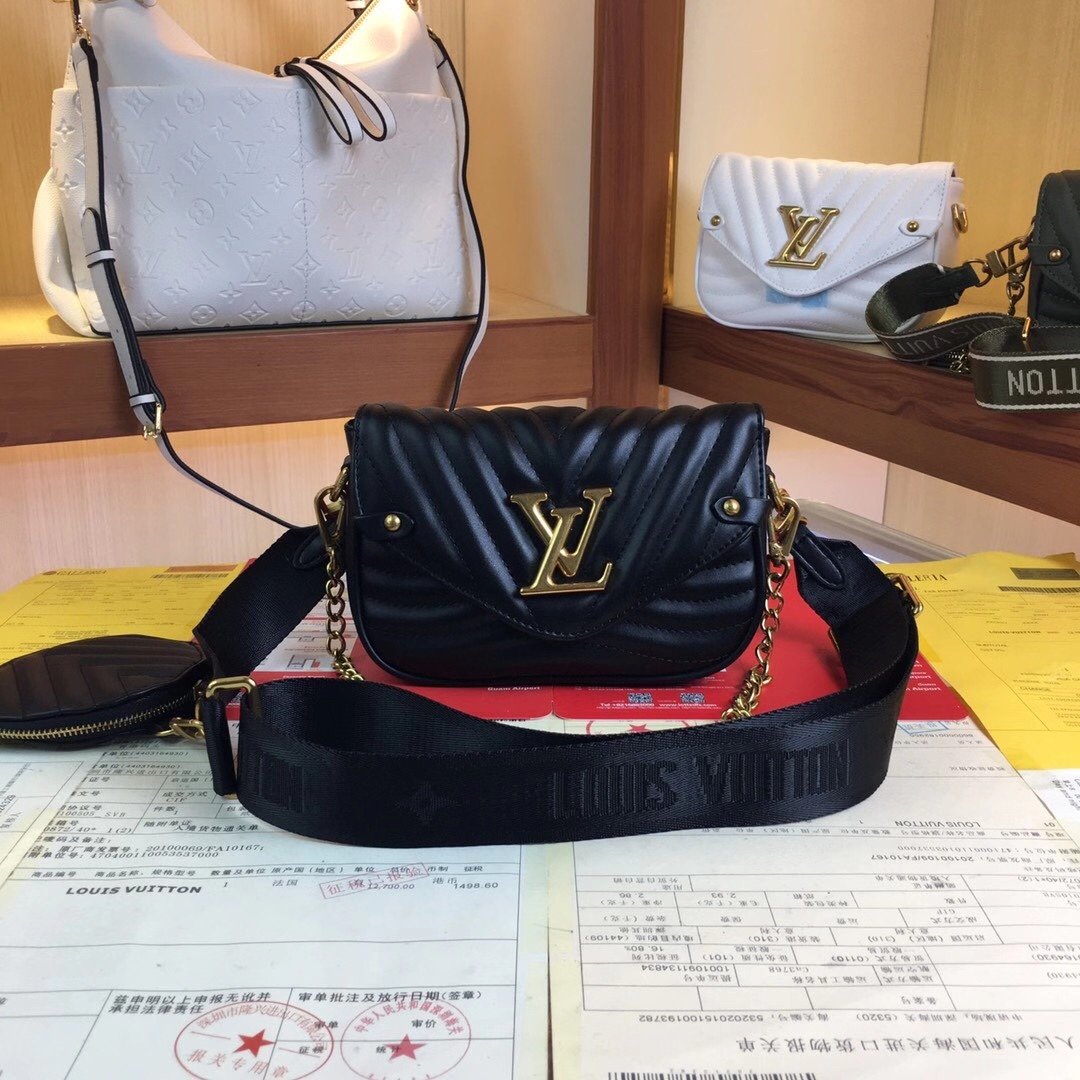 送料無料新入荷ルイヴィトンLouis Vuittonショルダーバッグ スーパーコピー財布代引き可能国内発送後払い安全必ず届く信用できるサイト