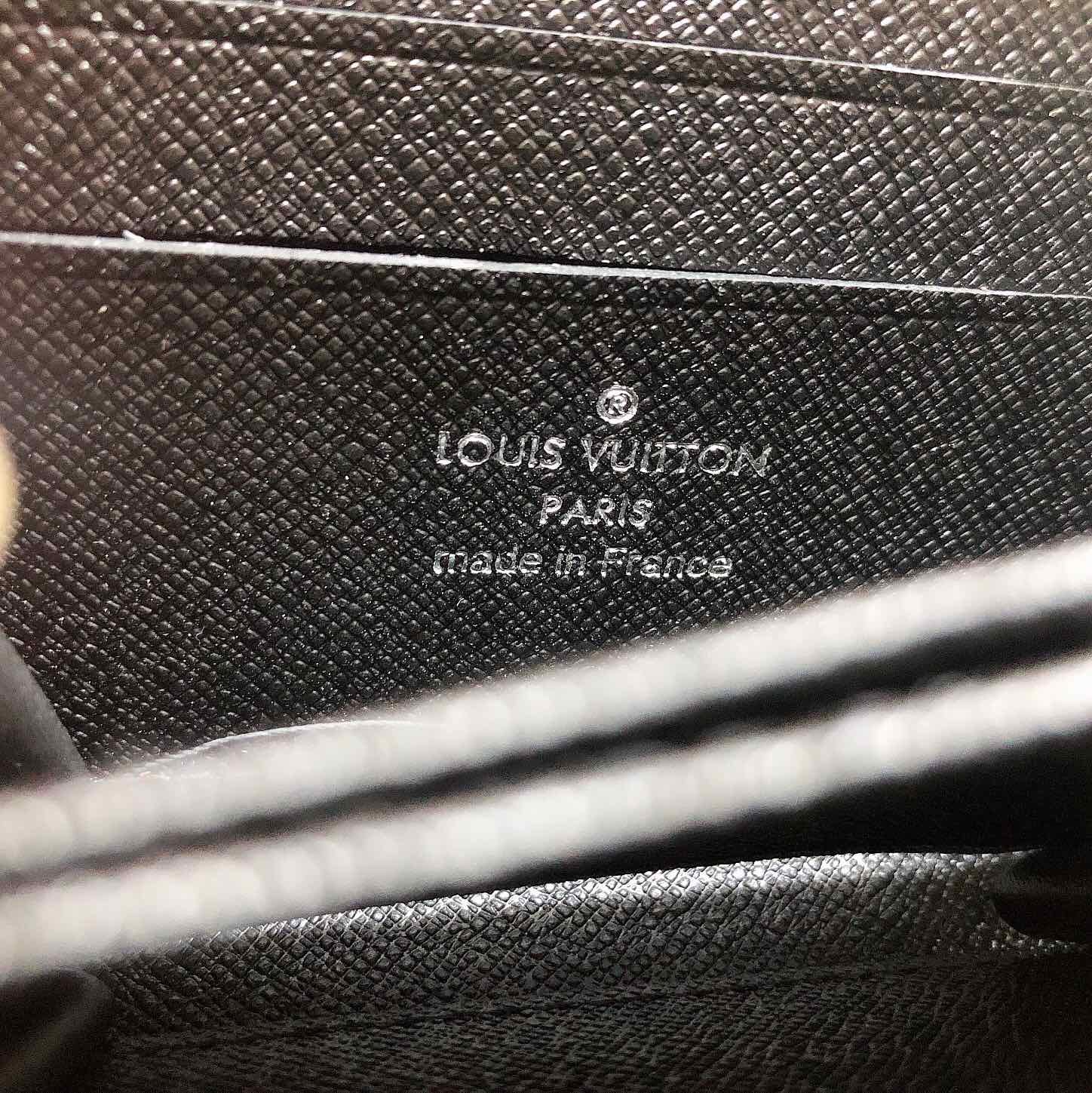 送料無料新入荷ルイヴィトンLouis Vuitton短財布実物の写真スーパーコピー代引き可能国内発送後払い安全必ず届く信用できるサイトト