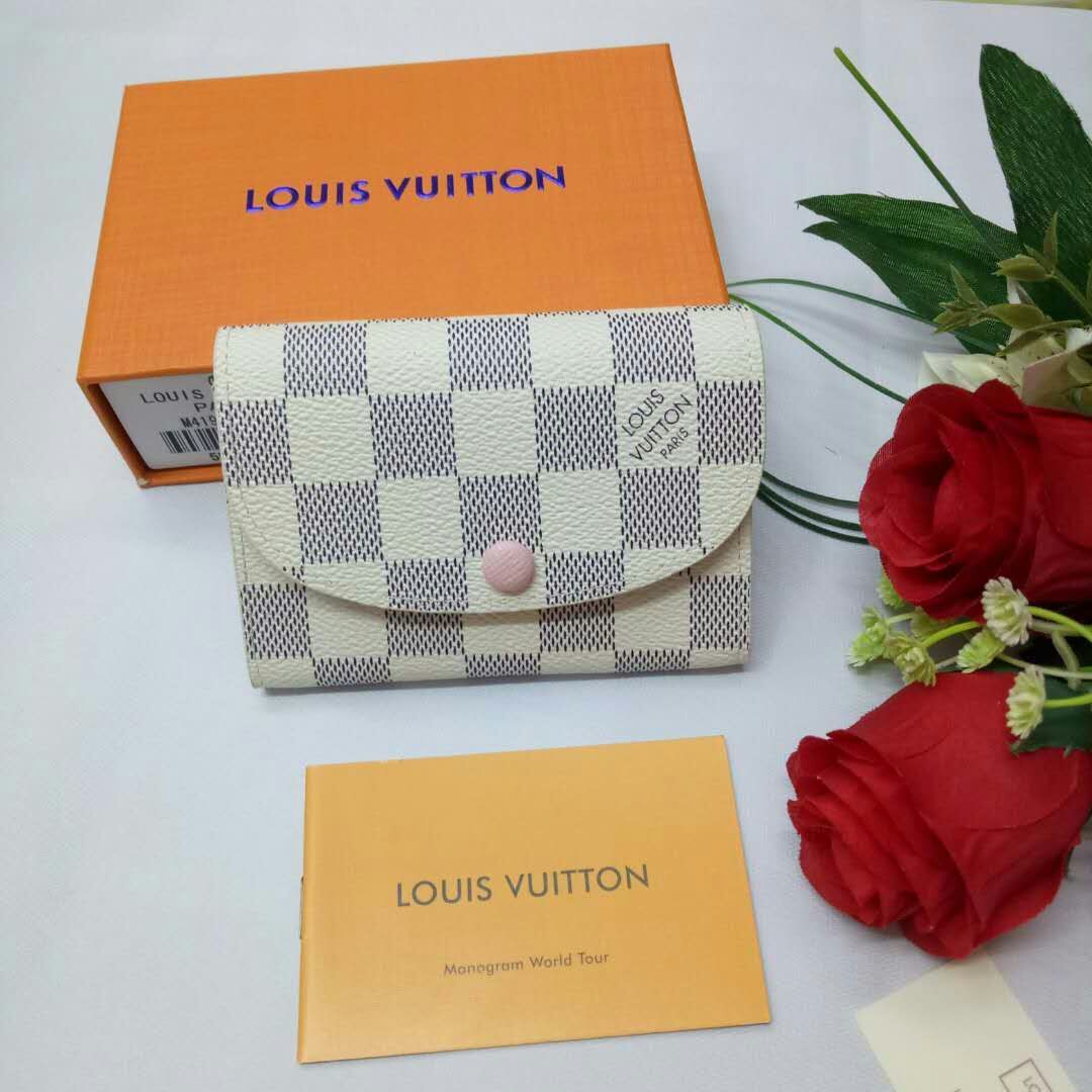 送料無料新入荷ルイヴィトンLouis Vuitton短財布実物の写真スーパーコピー代引き可能国内発送後払い安全必ず届く信用できるサイトト