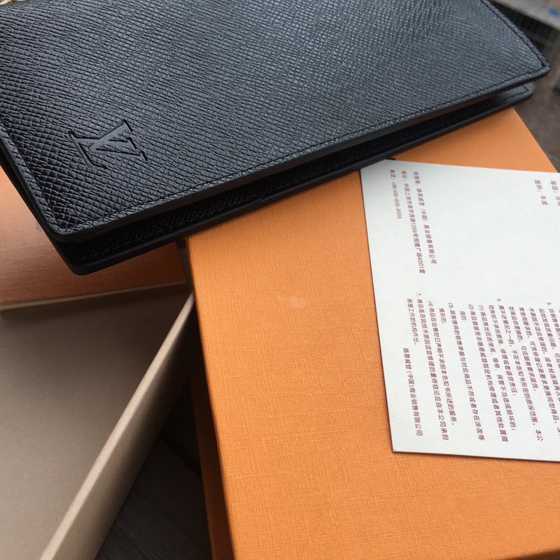 送料無料新入荷ルイヴィトンLouis Vuitton長財布実物の写真スーパーコピー代引き可能国内発送後払い安全必ず届く信用できるサイトト