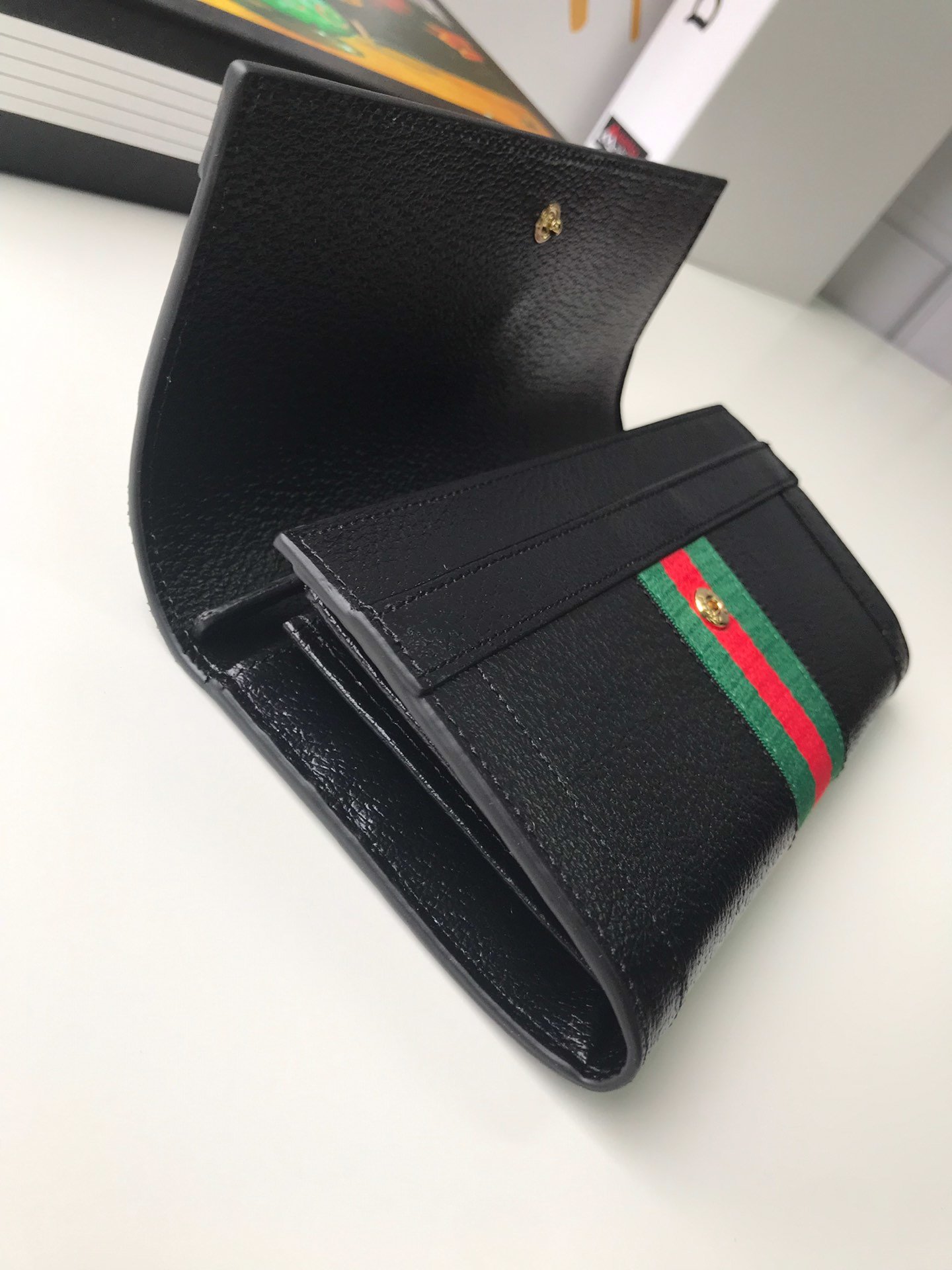 送料無料新入荷Gucci グッチスーパーコピー代引き可能国内発送後払い安全必ず届く信用できるサイトト