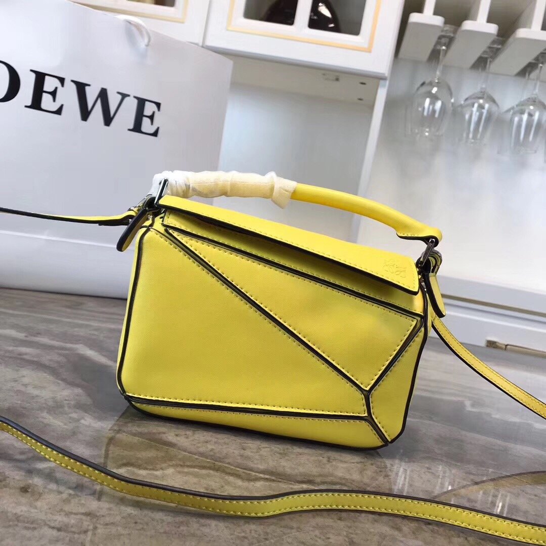 送料無料新入荷Loeweロエベスーパーコピー代引き可能国内発送後払い安全必ず届く信用できるサイトト