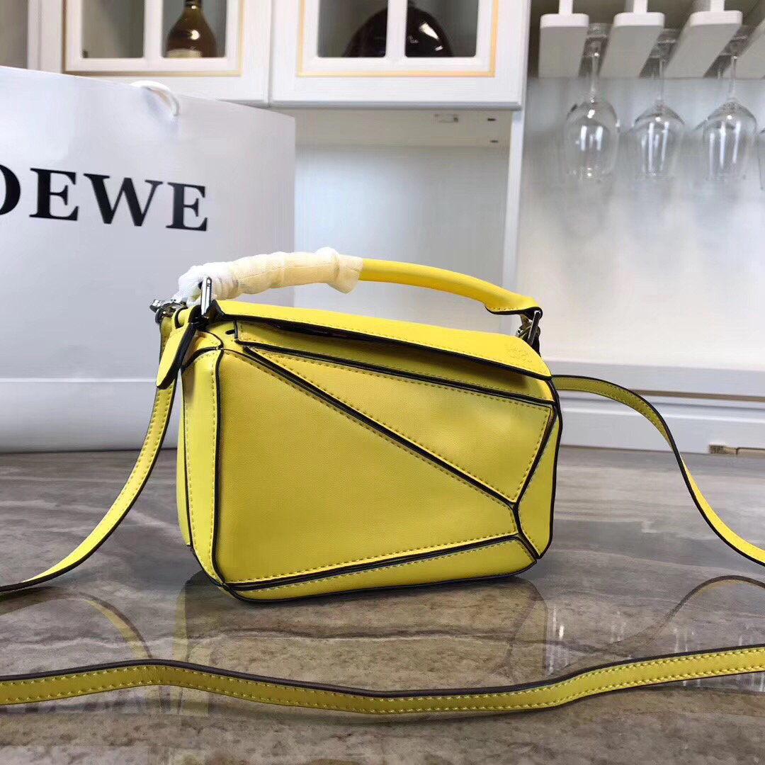 送料無料新入荷Loeweロエベスーパーコピー代引き可能国内発送後払い安全必ず届く信用できるサイトト