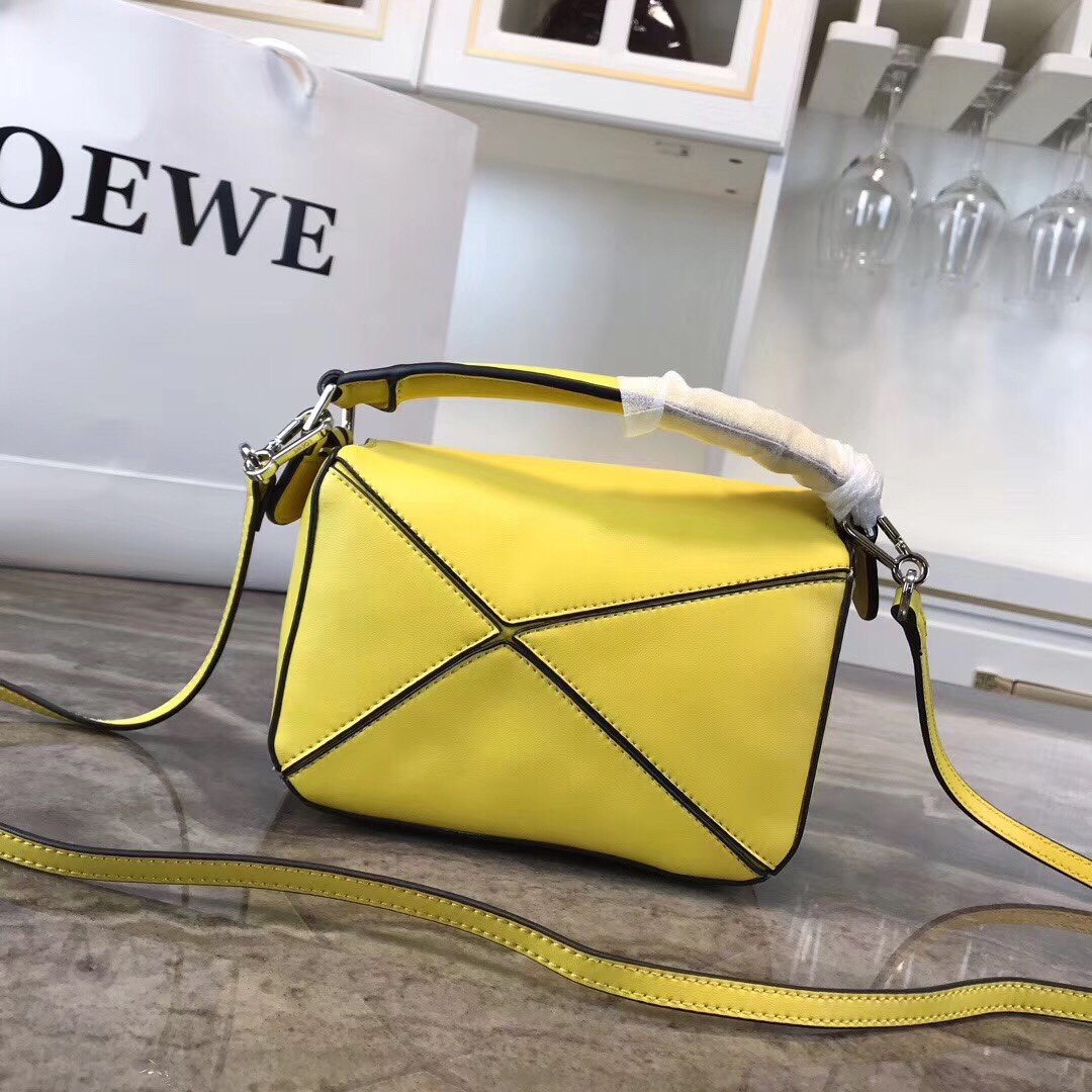 送料無料新入荷Loeweロエベスーパーコピー代引き可能国内発送後払い安全必ず届く信用できるサイトト