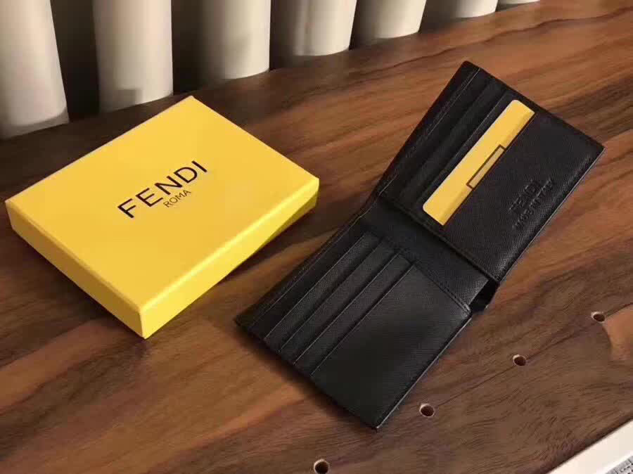 送料無料新入荷fendi フェンディスーパーコピー代引き可能国内発送後払い安全必ず届く信用できるサイトト