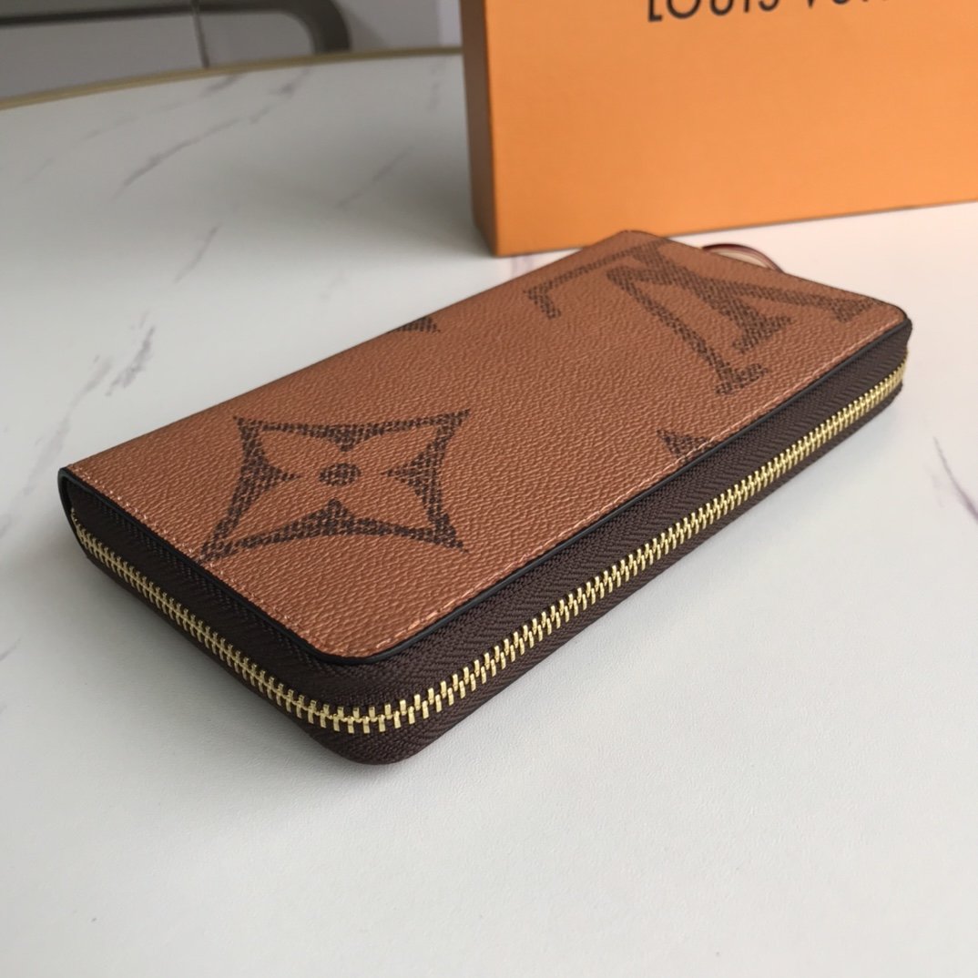 送料無料新入荷ルイヴィトンLouis Vuitton財布実物の写真スーパーコピー代引き可能国内発送後払い安全必ず届く信用できるサイトト