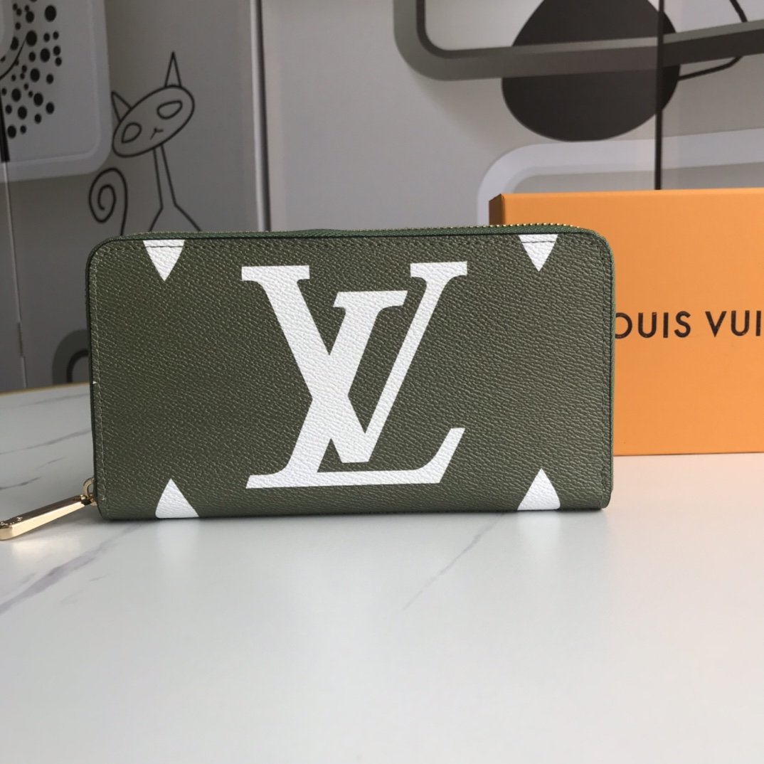 送料無料新入荷ルイヴィトンLouis Vuitton財布実物の写真スーパーコピー代引き可能国内発送後払い安全必ず届く信用できるサイトト