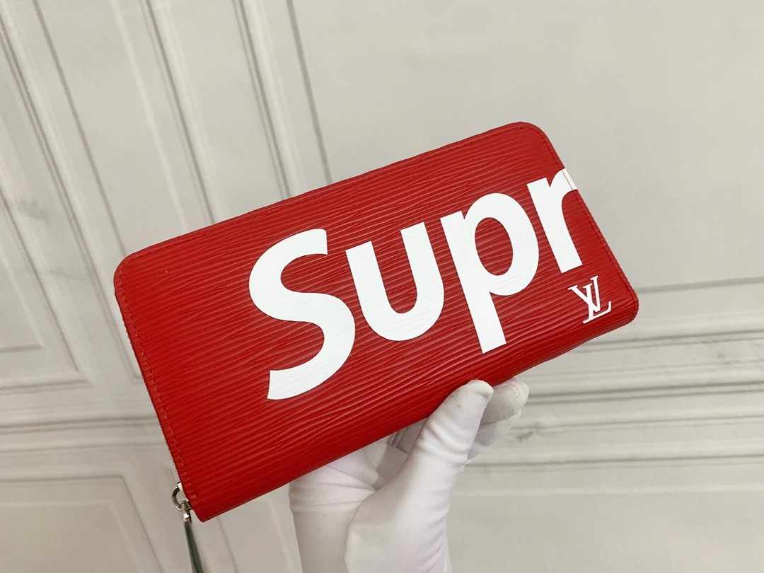 Supreme シュプリーム 財布 スーパーコピーN品代引き対応国内発送後払い安全必ず届く優良サイト