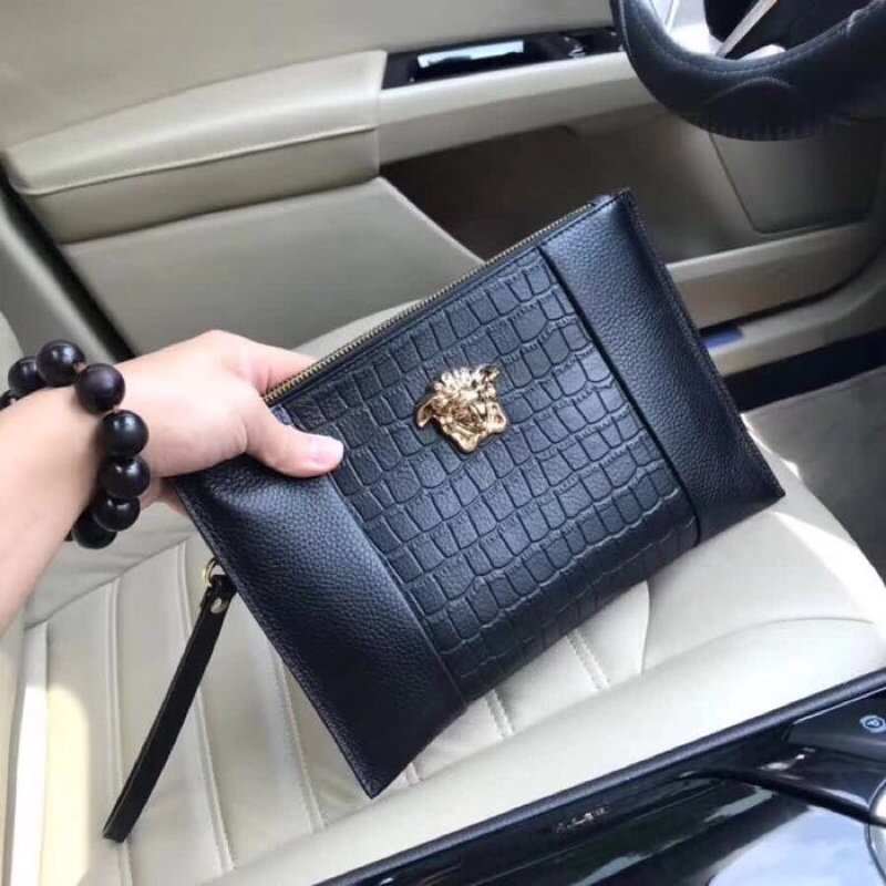 偽物おすすめ口コミVersace ヴェルサーチ 実物の写真スーパーコピーバッグN品代引き対応国内発送後払い安全必ず届く人気サイト